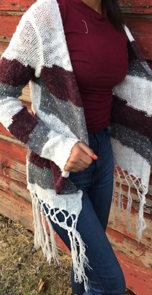 Cardigan - Picture 2 of 4